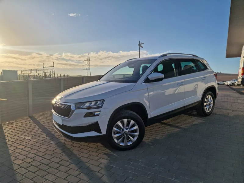 SKODA KAROQ Diesel 2024 km 0 Jaén