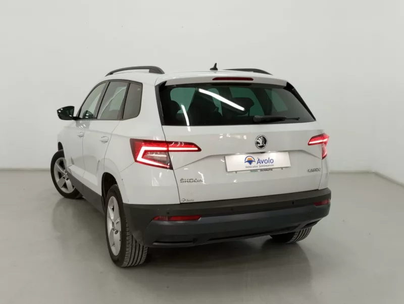 SKODA KAROQ Gasolina 2018 segunda-mano Jaén