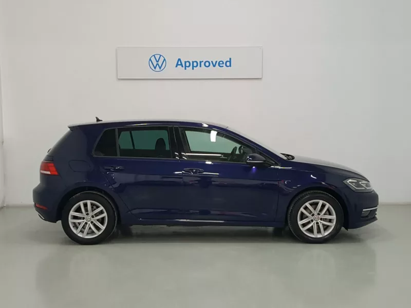 VOLKSWAGEN GOLF Diesel 2019 segunda-mano Jaén