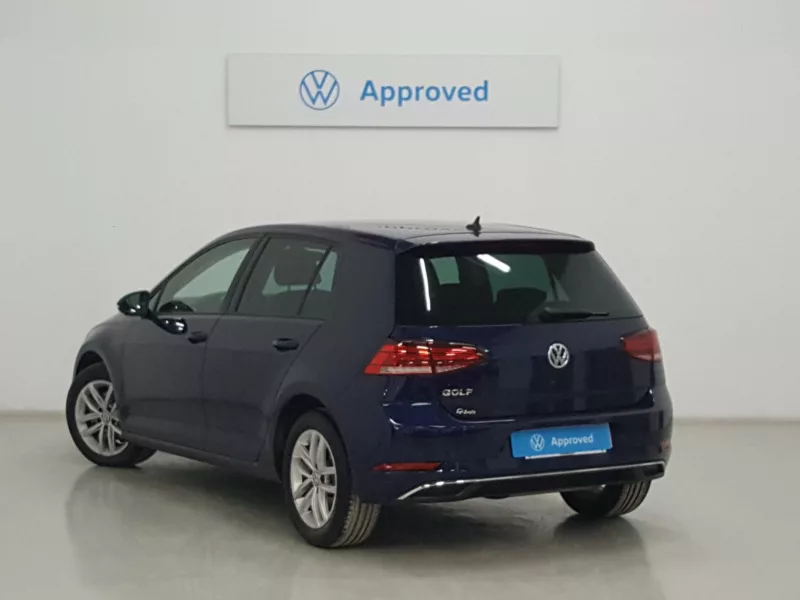 VOLKSWAGEN GOLF Diesel 2019 segunda-mano Jaén