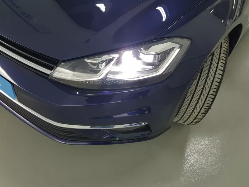 VOLKSWAGEN GOLF Gasolina 2020 segunda-mano Jaén