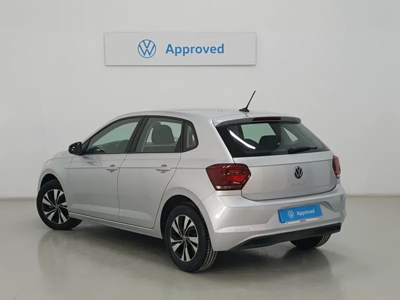 VOLKSWAGEN POLO Gasolina 2021 segunda-mano Jaén