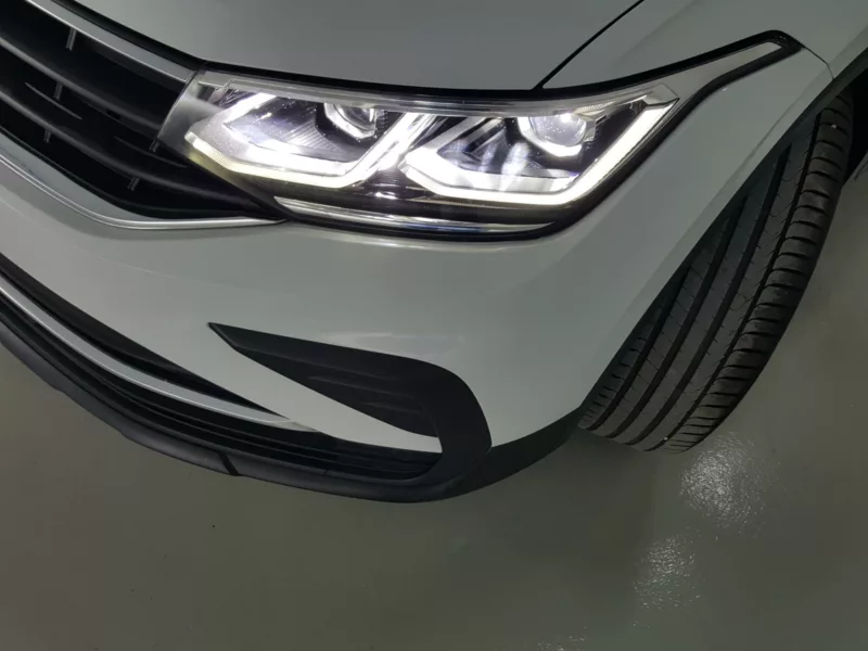 VOLKSWAGEN TIGUAN Gasolina 2021 segunda-mano Jaén