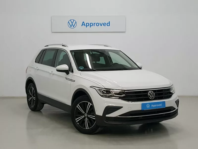 VOLKSWAGEN TIGUAN Gasolina 2021 segunda-mano Jaén