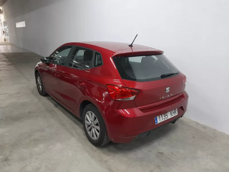 SEAT IBIZA Gasolina 2018 segunda-mano Jaén