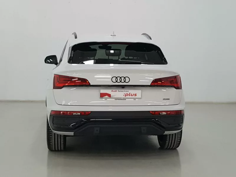 AUDI Q5 Sportback Hibrido 2024 segunda-mano Jaén