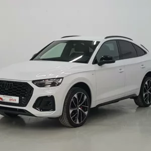 AUDI Q5 Sportback Hibrido 2024 segunda-mano Jaén