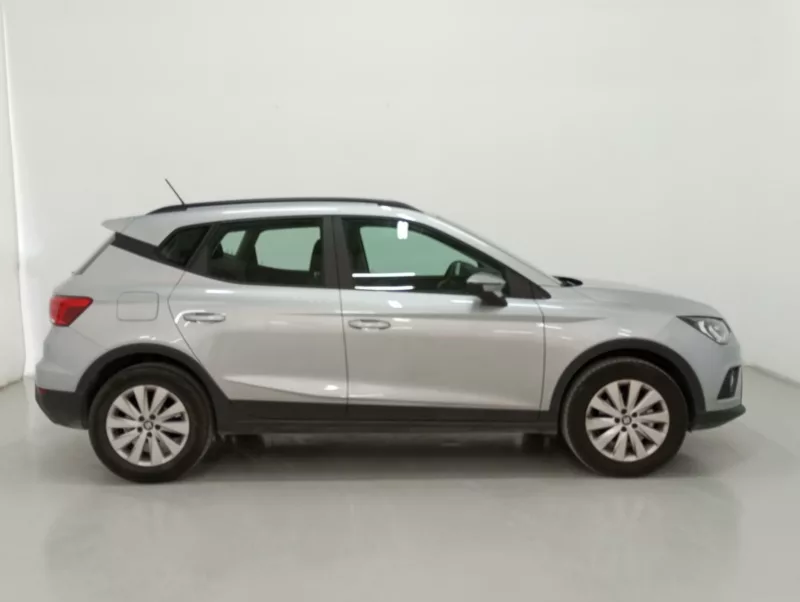 SEAT ARONA Gasolina 2021 segunda-mano Jaén