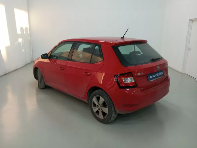 SKODA FABIA Gasolina 2019 segunda-mano Jaén