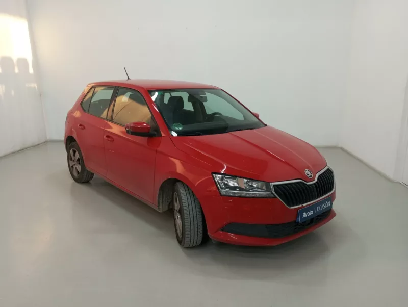 SKODA FABIA Gasolina 2019 segunda-mano Jaén