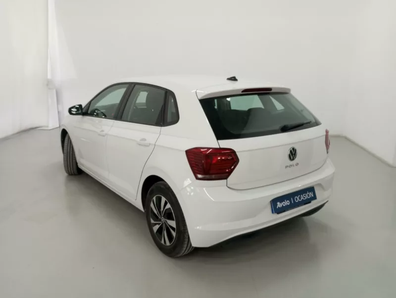 VOLKSWAGEN POLO Gasolina 2021 segunda-mano Jaén