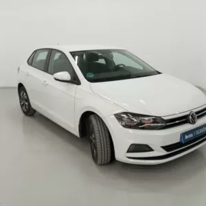 VOLKSWAGEN POLO Gasolina 2021 segunda-mano Jaén