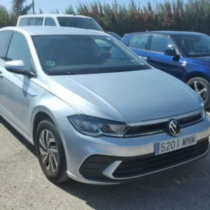 VOLKSWAGEN POLO Gasolina 2024 segunda-mano Jaén