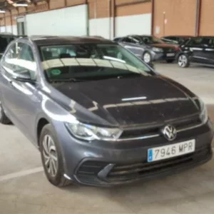 VOLKSWAGEN POLO Gasolina 2024 segunda-mano Jaén