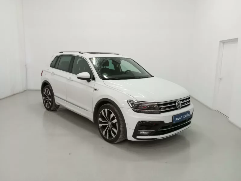 VOLKSWAGEN TIGUAN Gasolina 2018 segunda-mano Jaén