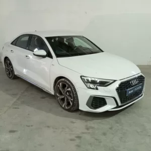 AUDI A3 SEDAN Gasolina 2024 km 0 Jaén