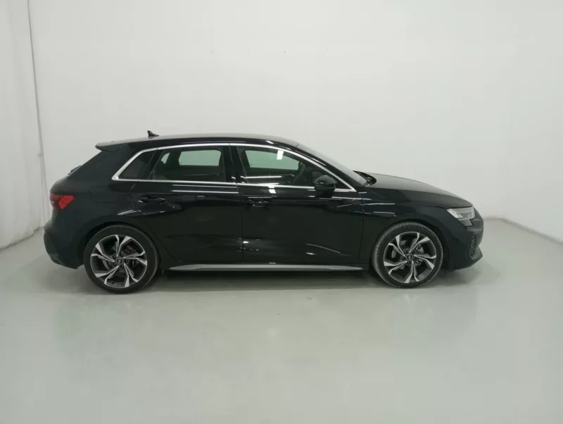 AUDI A3 SPORTBACK Diesel 2024 km 0 Jaén