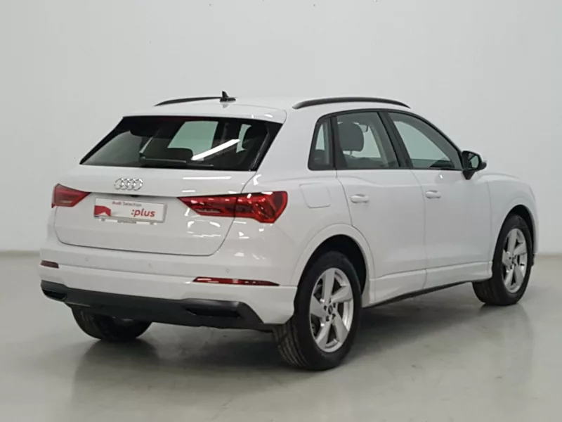 AUDI Q3 Gasolina 2024 segunda-mano Jaén