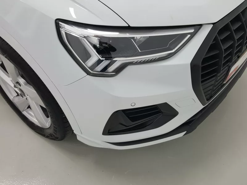 AUDI Q3 Gasolina 2024 segunda-mano Jaén