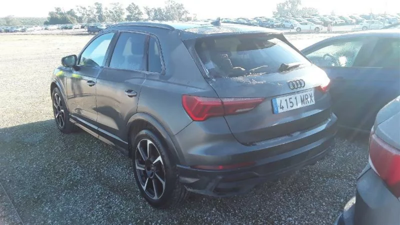 AUDI Q3 Gasolina 2024 segunda-mano Jaén