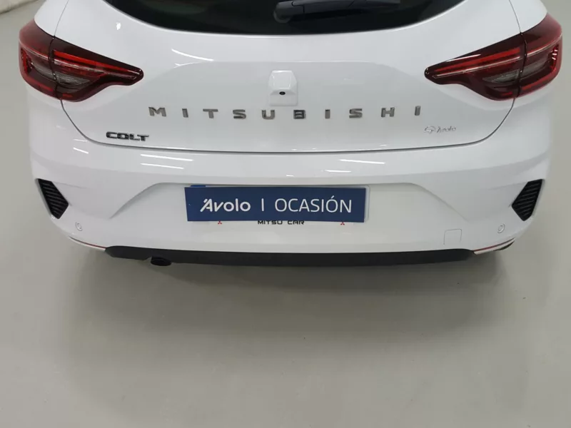 MITSUBISHI COLT Gasolina 2025 segunda-mano Jaén