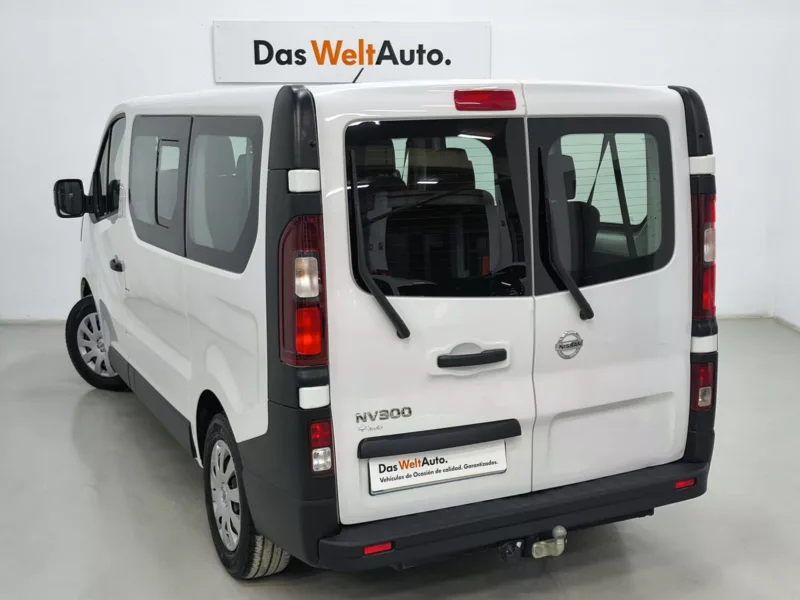 NISSAN NV 300 Diesel 2021 segunda-mano Jaén