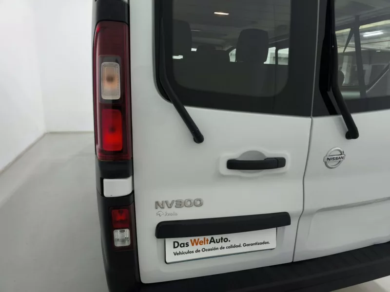 NISSAN NV 300 Diesel 2021 segunda-mano Jaén