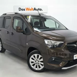 OPEL COMBO LIFE Diesel 2020 segunda-mano Jaén