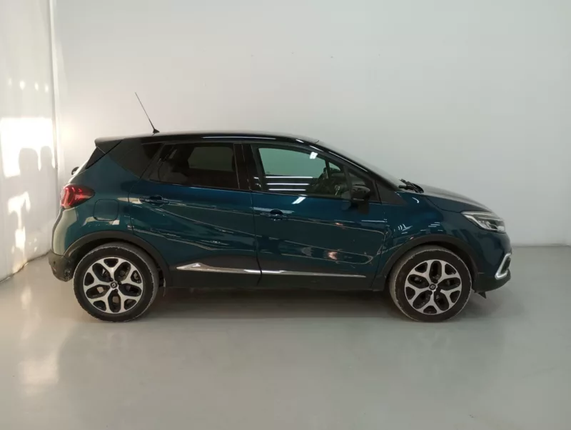 RENAULT CAPTUR Gasolina 2019 segunda-mano Jaén