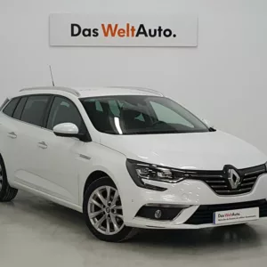 RENAULT MEGANE Gasolina 2019 segunda-mano Jaén