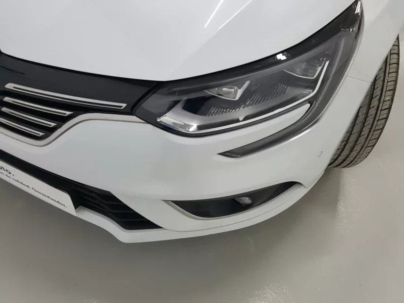 RENAULT MEGANE Gasolina 2019 segunda-mano Jaén