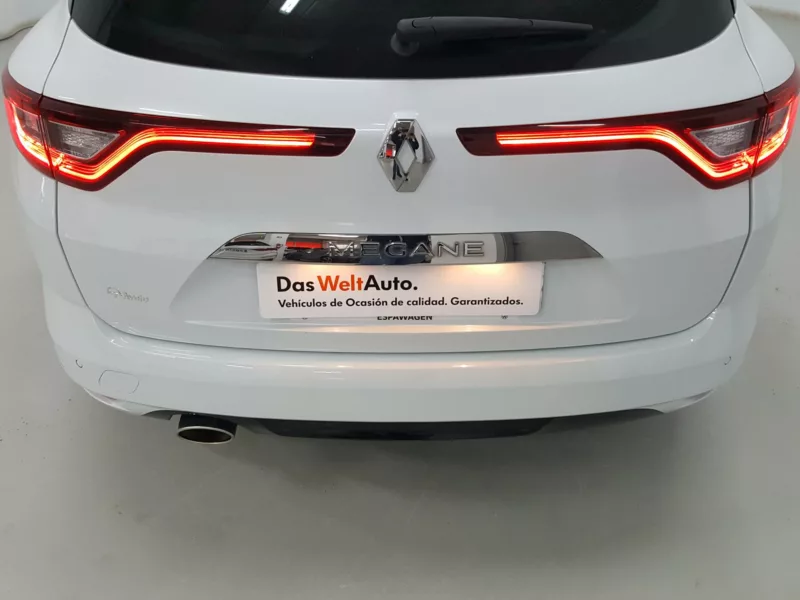 RENAULT MEGANE Gasolina 2019 segunda-mano Jaén