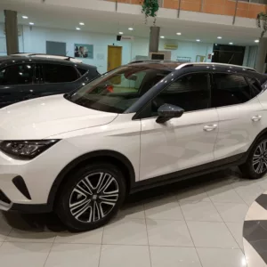 SEAT ARONA Gasolina 2024 km 0 Jaén