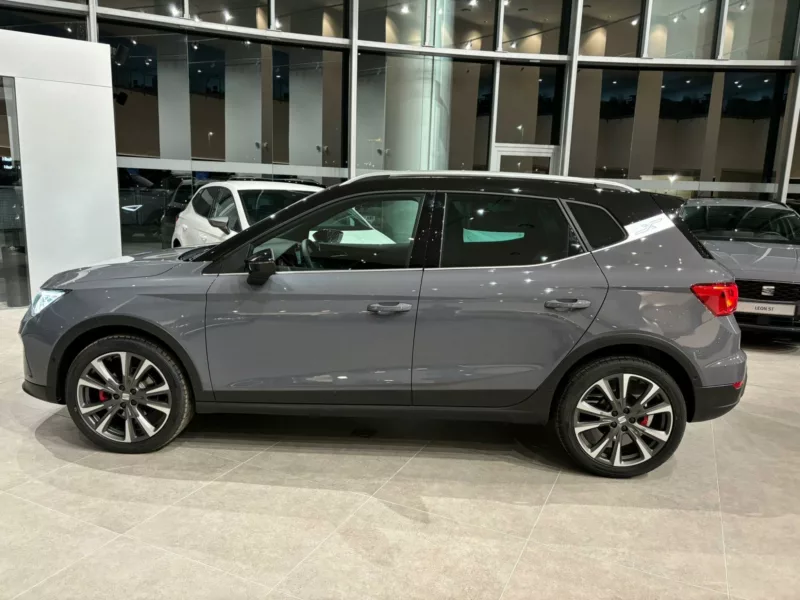 SEAT ARONA Gasolina 2024 km 0 Jaén