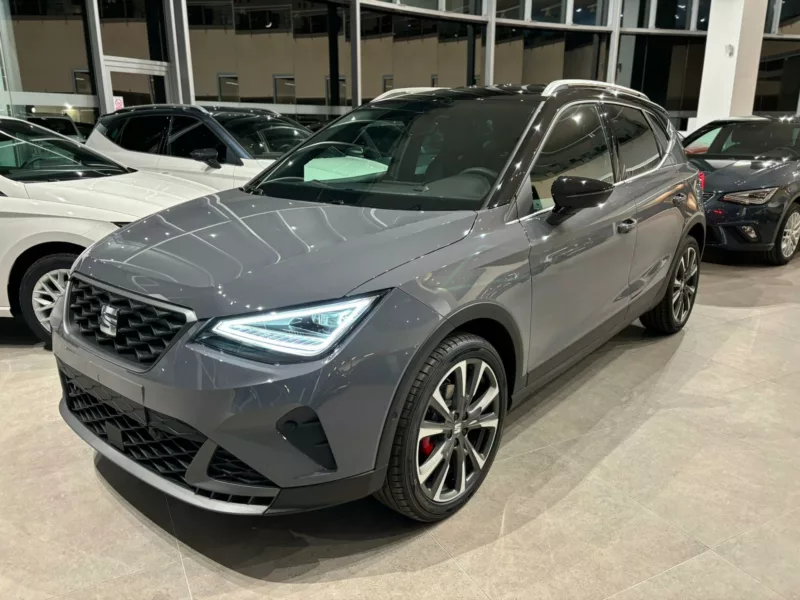 SEAT ARONA Gasolina 2024 km 0 Jaén