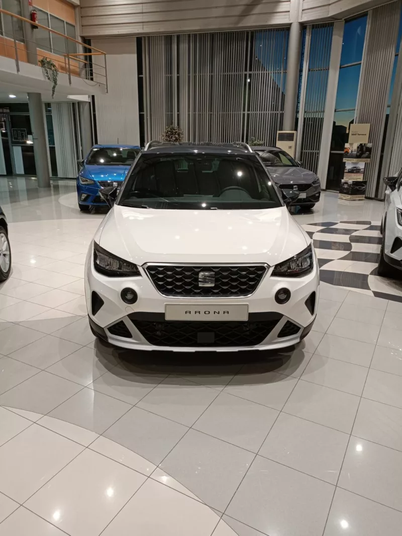 SEAT ARONA Gasolina 2024 km 0 Jaén