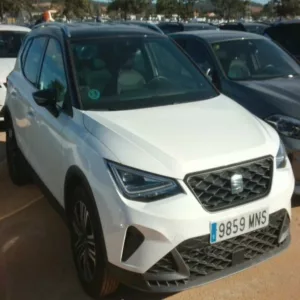 SEAT ARONA Gasolina 2024 segunda-mano Jaén