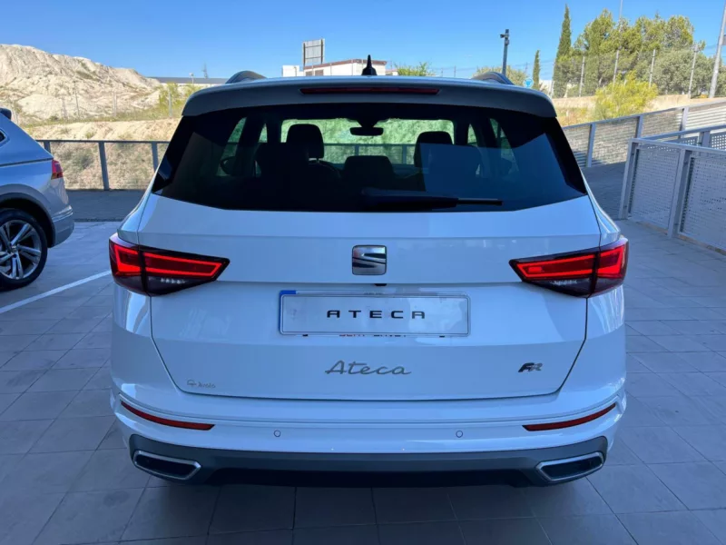 SEAT ATECA Gasolina 2024 km 0 Jaén