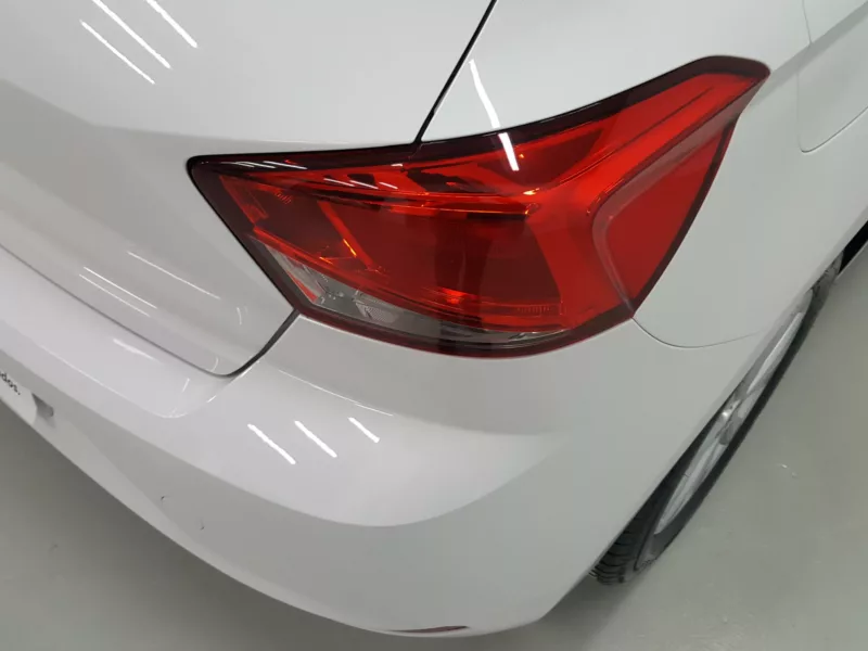 SEAT IBIZA Gasolina 2020 segunda-mano Jaén