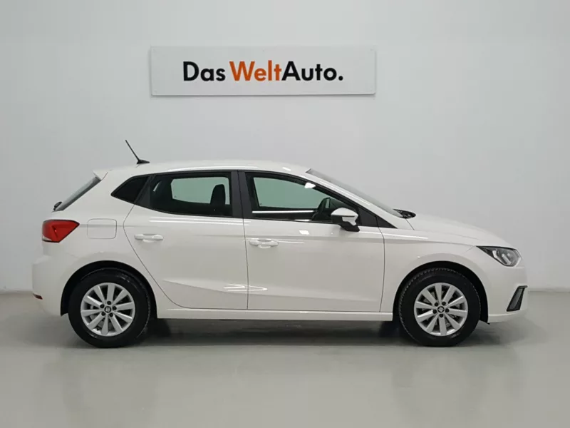 SEAT IBIZA Gasolina 2020 segunda-mano Jaén