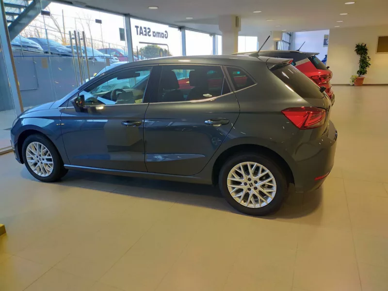 SEAT IBIZA Gasolina 2024 km 0 Jaén