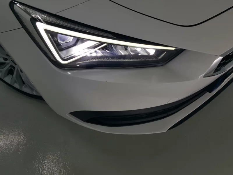 SEAT LEON ST Hibrido 2020 segunda-mano Jaén