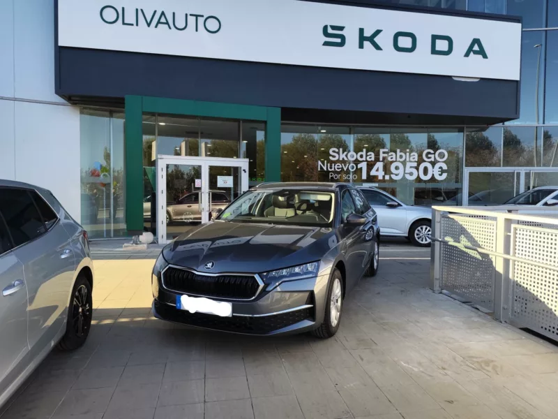 SKODA OCTAVIA Diesel 2024 km 0 Jaén