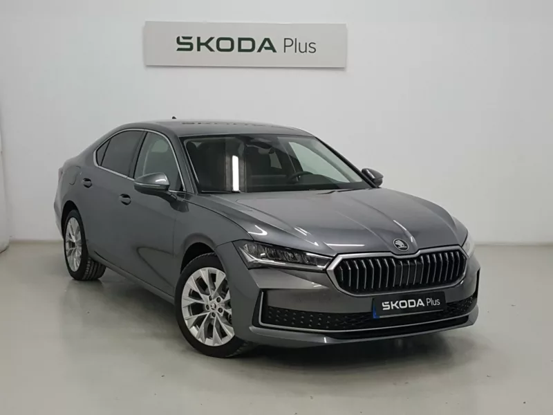 SKODA SUPERB Diesel 2024 segunda-mano Jaén