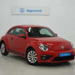 VOLKSWAGEN BEETLE Gasolina 2017 segunda-mano Jaén