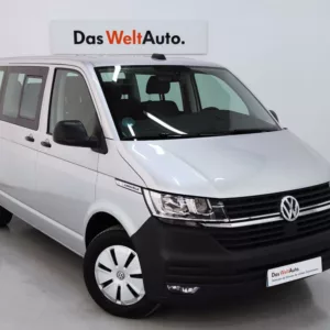 VOLKSWAGEN CARAVELLE Diesel 2024 segunda-mano Jaén