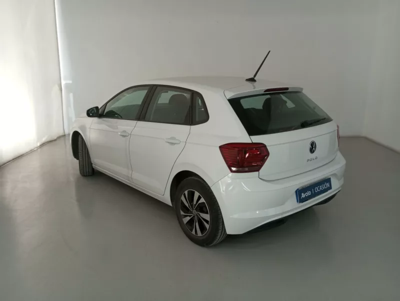 VOLKSWAGEN POLO Gasolina 2021 segunda-mano Jaén