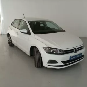 VOLKSWAGEN POLO Gasolina 2021 segunda-mano Jaén