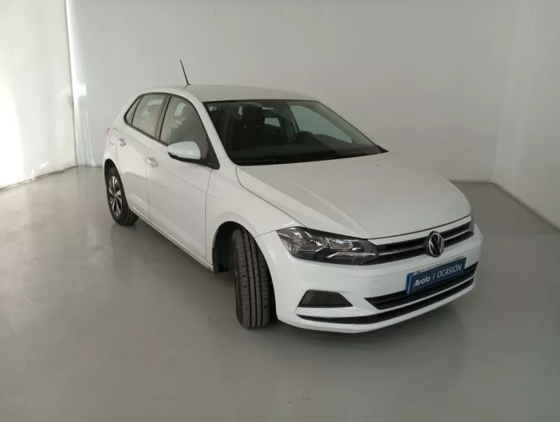 VOLKSWAGEN POLO Gasolina 2021 segunda-mano Jaén