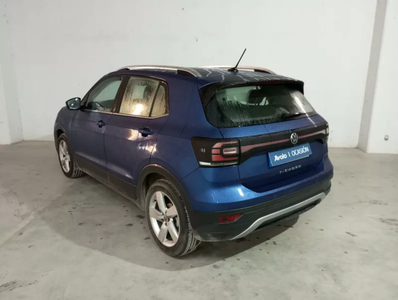 VOLKSWAGEN T-CROSS Gasolina 2021 segunda-mano Jaén